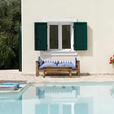 Villa Melissonia Agios Stefanos  Екстериор снимка