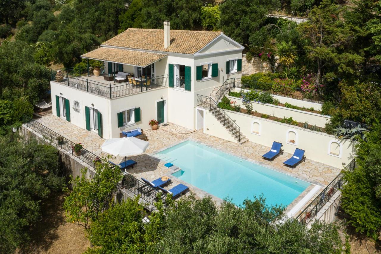 Villa Melissonia Agios Stefanos  Екстериор снимка