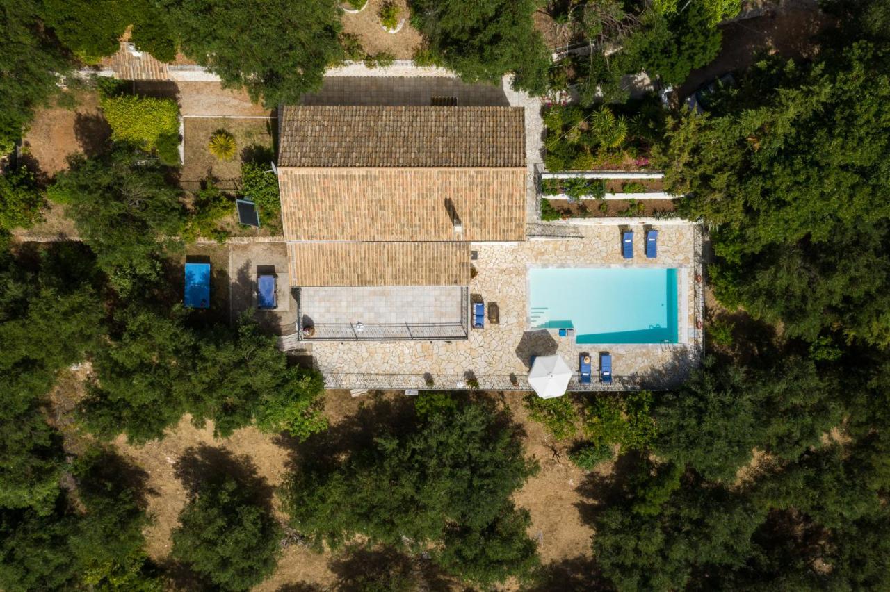 Villa Melissonia Agios Stefanos  Екстериор снимка